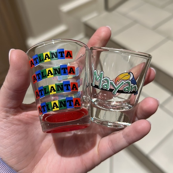 Collection of Various Shot Glasses - 16pcs - Picture 5 of 9